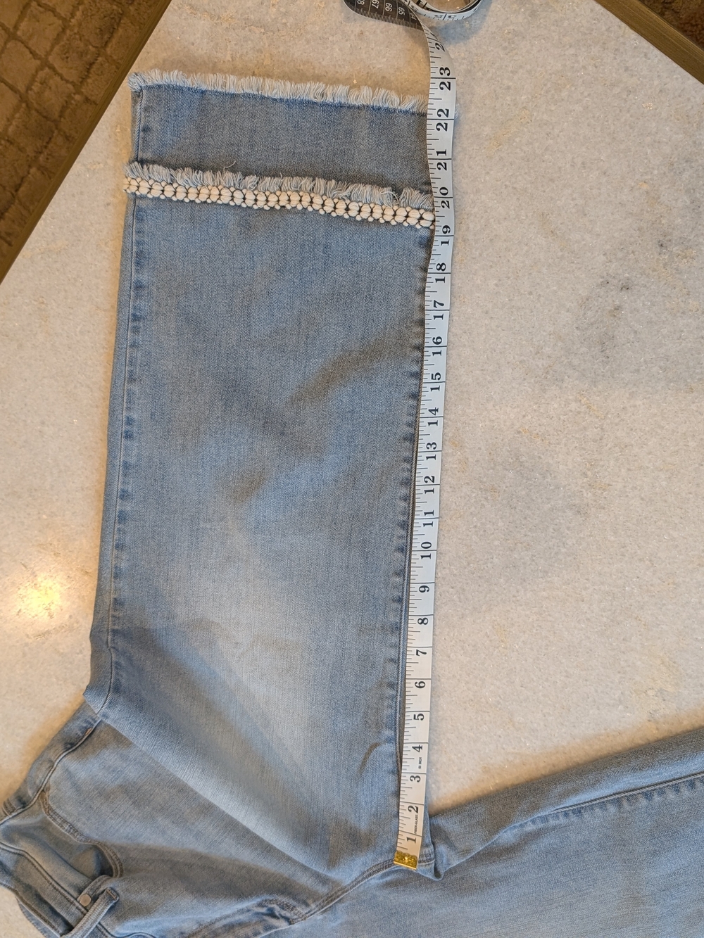 Chico's Perfect Stretch Girlfriend Straight Leg Cropped Jeans With Embellished H - Picture 8 of 8